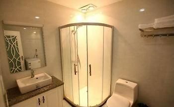 Nanchang Yijia Loft Apartment Hotel エクステリア 写真