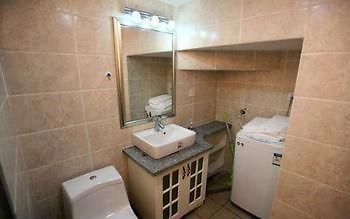 Nanchang Yijia Loft Apartment Hotel エクステリア 写真